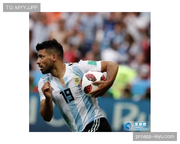 阿圭罗重返绿茵场,持续扩大全球足球影响力