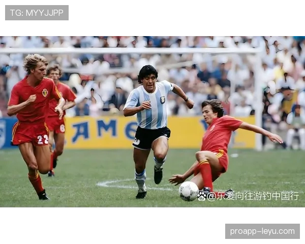 足球新星身价榜：多位年轻球员估值持续提升