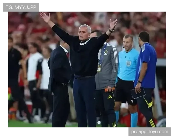 里奥阿维战术解析:近期防守组织与反击效率持续提升 里奥阿维战术解析:近期防守组织与反击效率持续提升